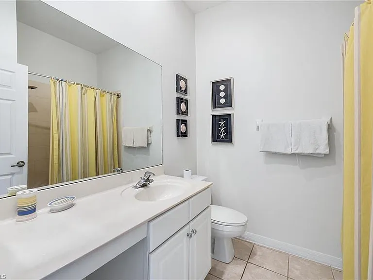 1818 Leamington Ln — Photo 16