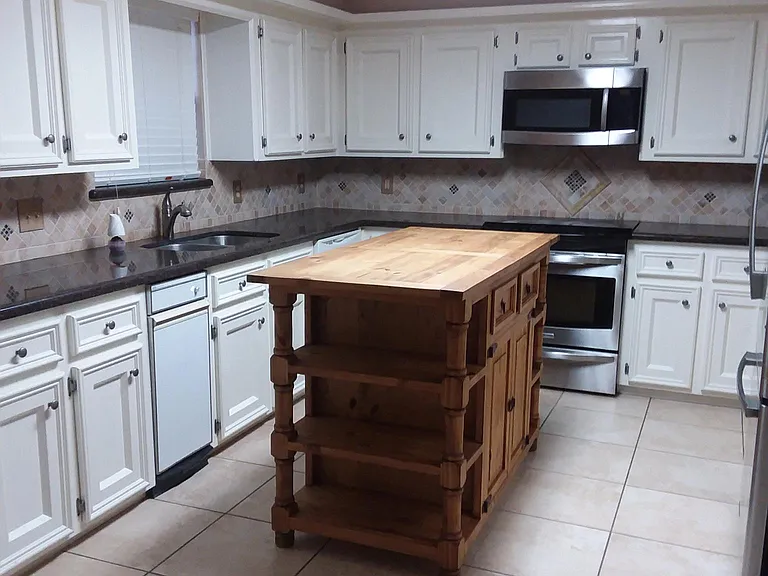 1203 Spring Meadow Dr #A — Photo 7