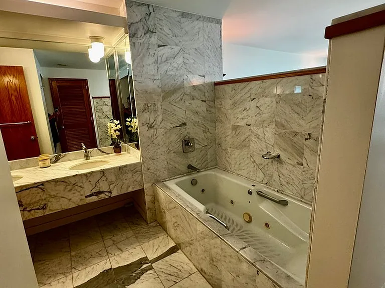 1330 Ala Moana Blvd #3403 — Photo 11