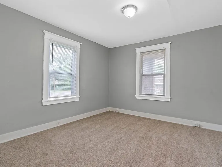 6705 Saint Louis Ave — Photo 13