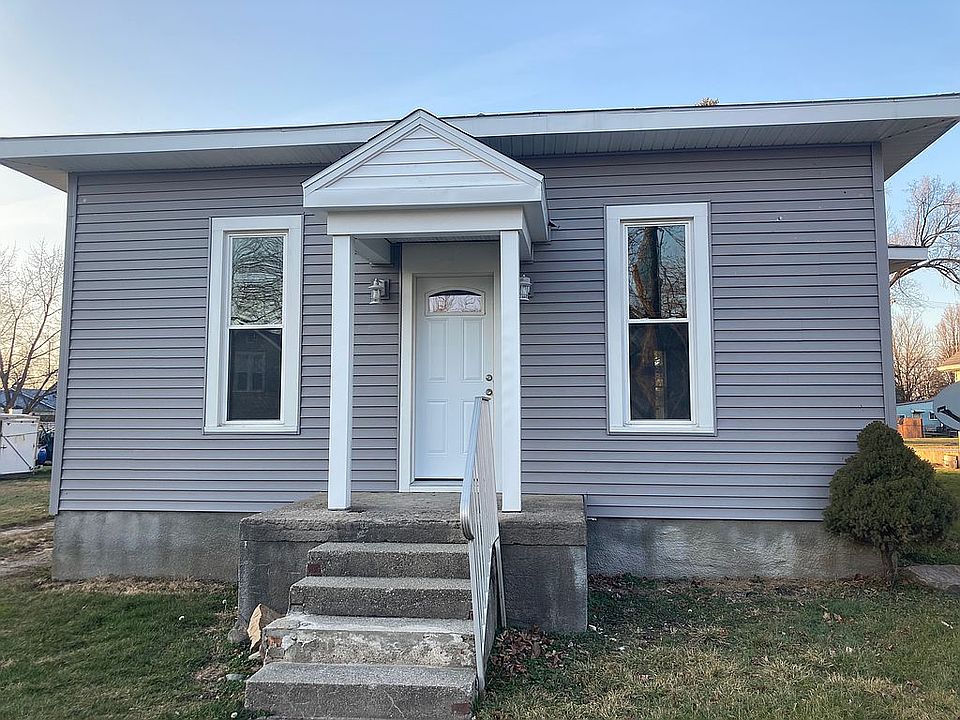 1st image of 503 E Smith St