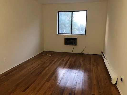 Rented by 18 REALTY | media 31