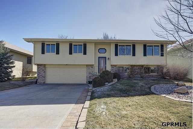 1st image of 5037 S 162nd Ave