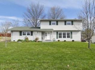 711 Danny Ln, O'Fallon, MO 63366