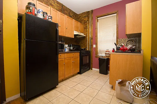 Rented by MySpaceNYC | media 8