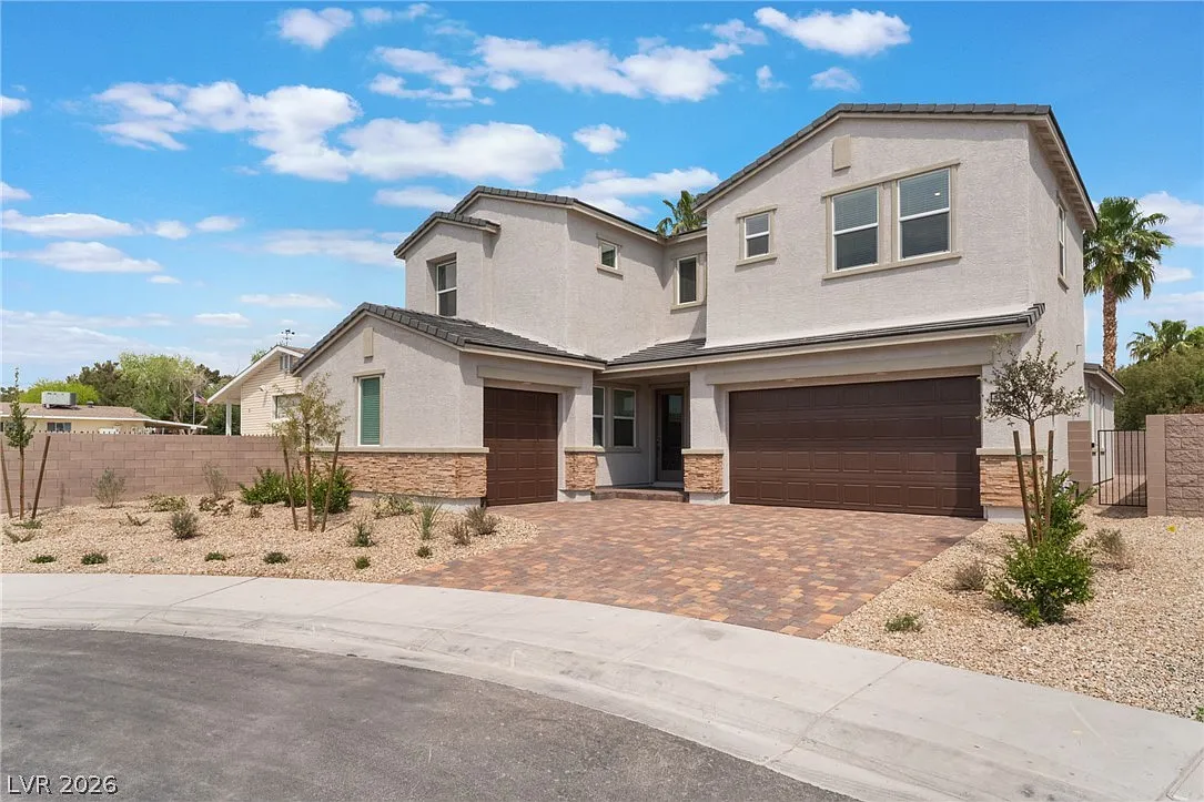 4 bed, 3.5 bath, 3063 sqft, $3,100 — Photo 3