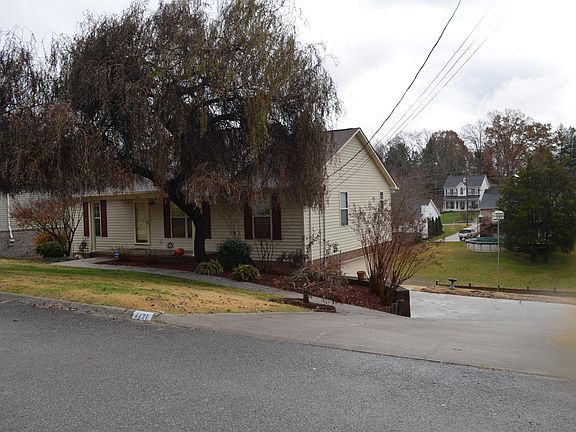 4th image of 4421 Bucknell Dr