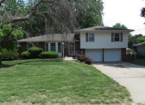 1st image of 2401 N 72nd St