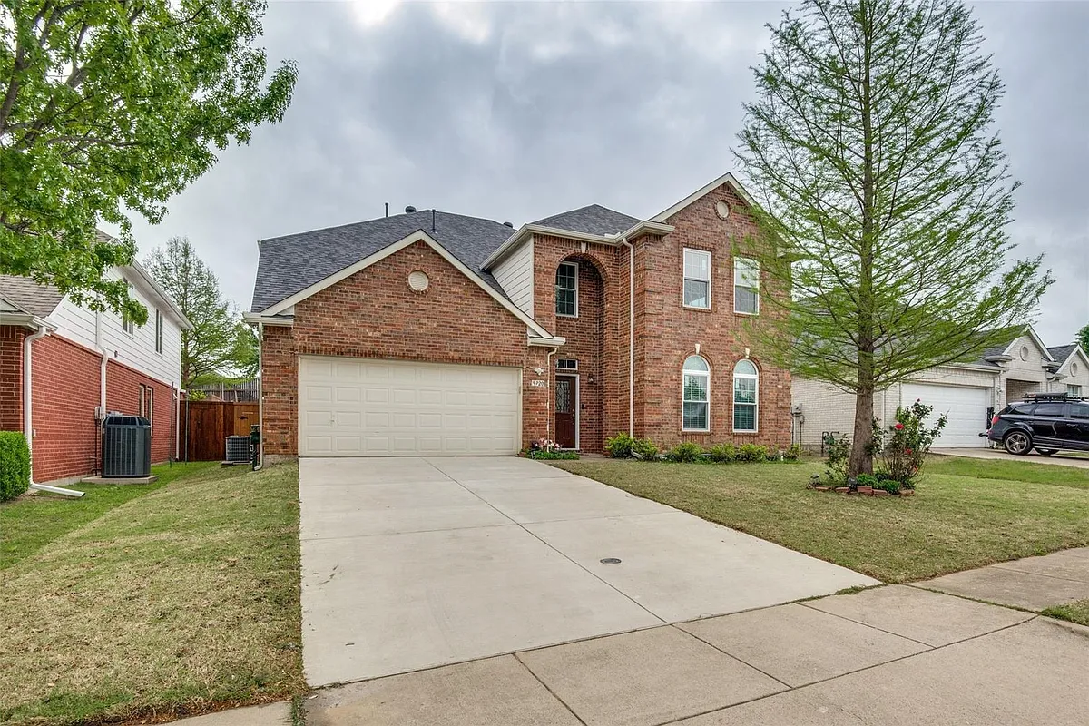 Building Photo - 9720 Kingsmill Dr