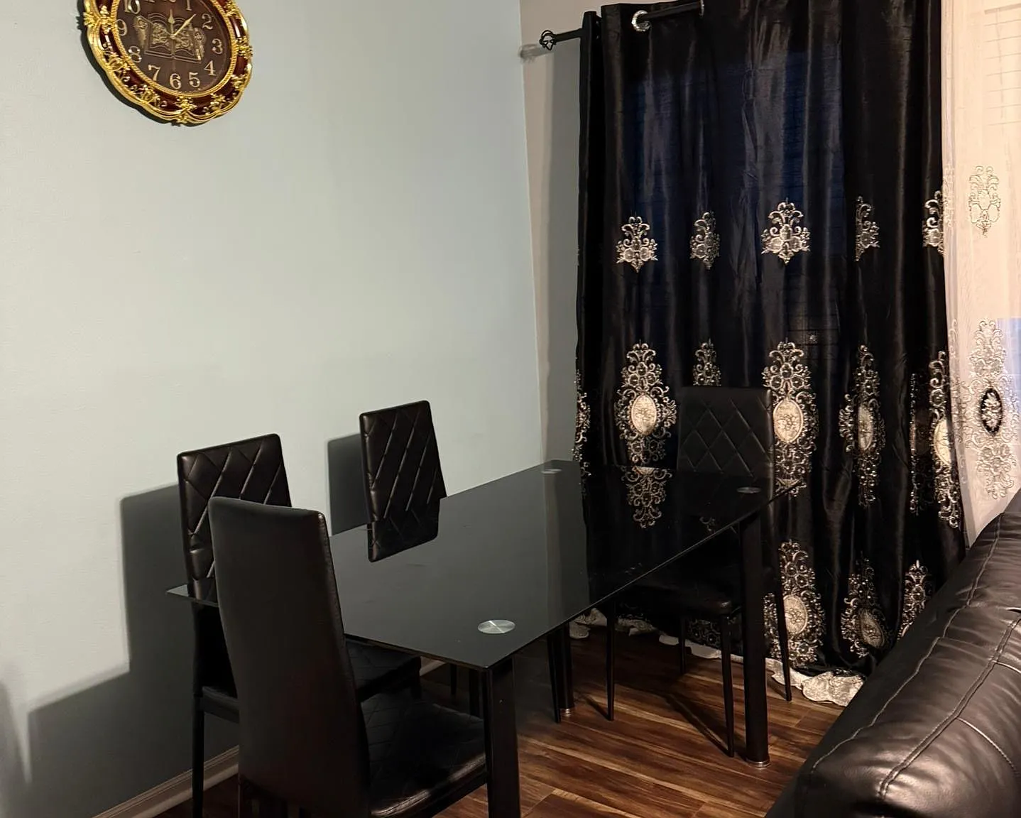 2 bed, 1056 sqft, $1,690 — Photo 4