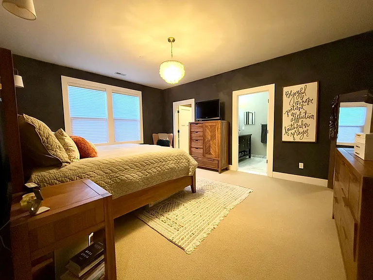 251 San Pedro Ave — Photo 19