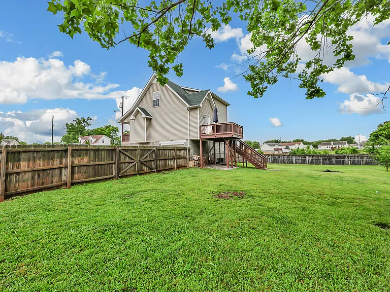3742 Parsons Way — Photo 8
