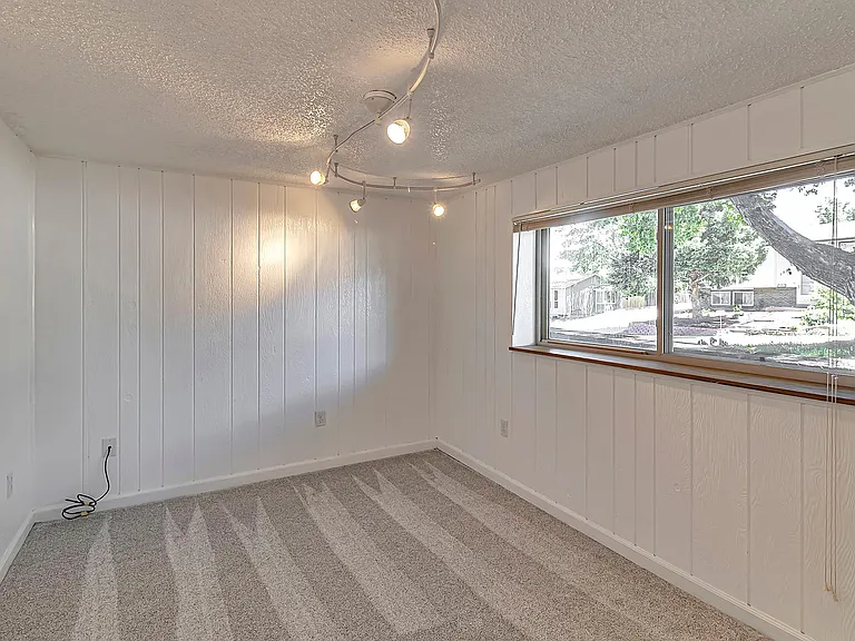 123 Orion St — Photo 20