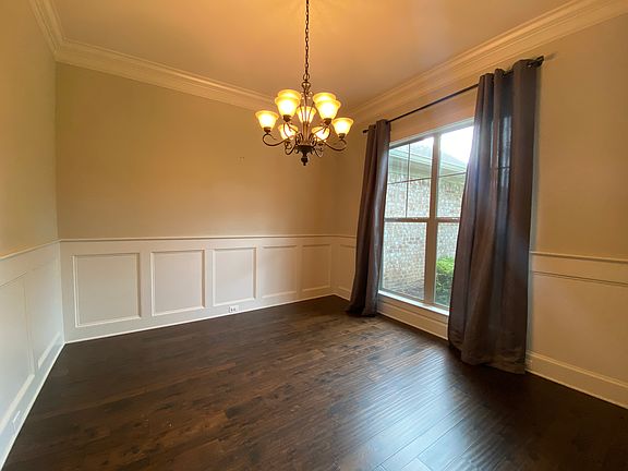 20220803_130415433_iOS_08032022