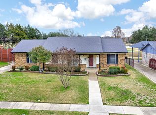 14242 Southern Pines Dr, Farmers Branch, TX 75234