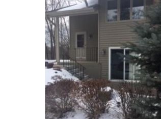 5263 Ximines Ln N, Plymouth, MN 55442