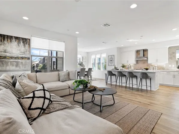 15 Yerra St, Mission Viejo, CA 92694
