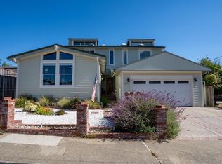 1071 View Way, Pacifica, CA 94044