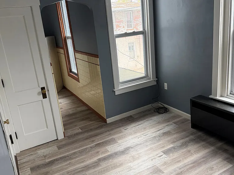 551 Spring St #204 — Photo 2