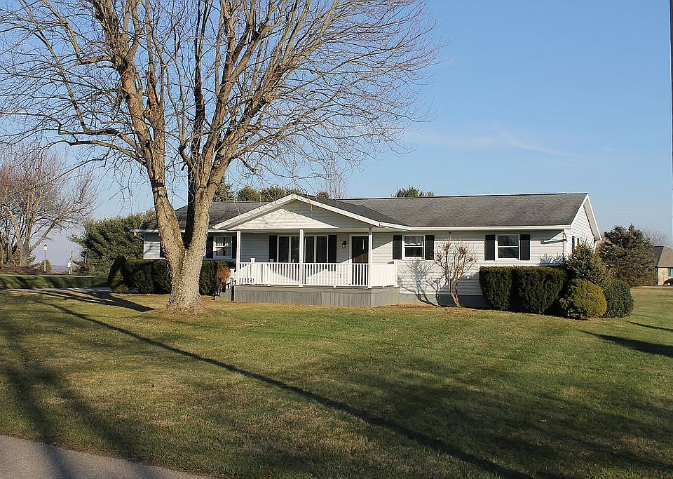 1st image of 66402 Barrett Hill Rd