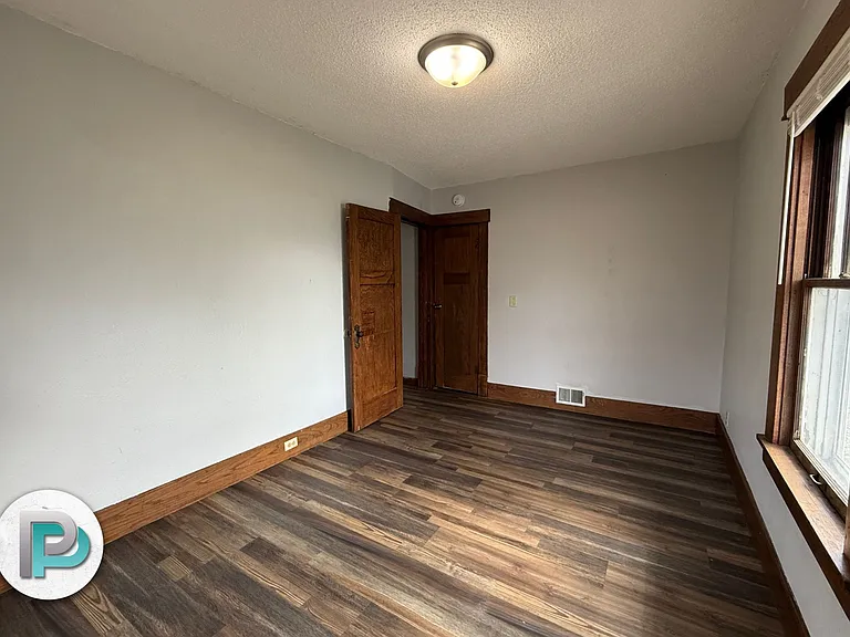 1108 S Federal Ave — Photo 16
