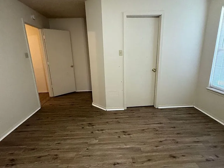 1000-1019 Westward Trails Dr — Photo 29