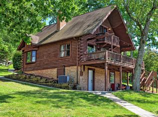 1016 Lake Shore Dr, New London, NC 28127