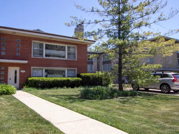 1521 Bonnie Brae Pl #2F, River Forest, IL 60305