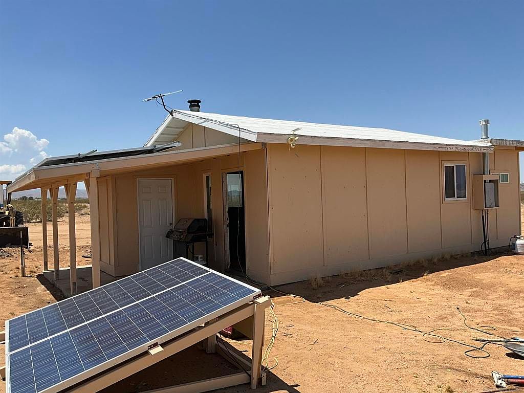 660 N Giant Rock Rd, Landers, CA 92285 Zillow