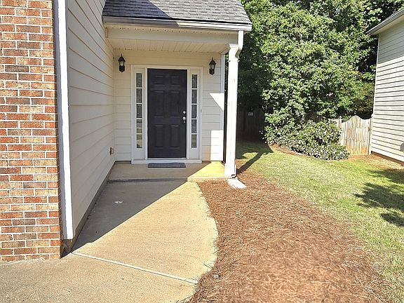 2nd image of 43 Churchill Park Dr