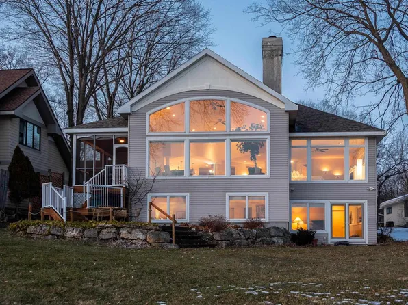 709 Woodward Dr, Madison, WI 53704