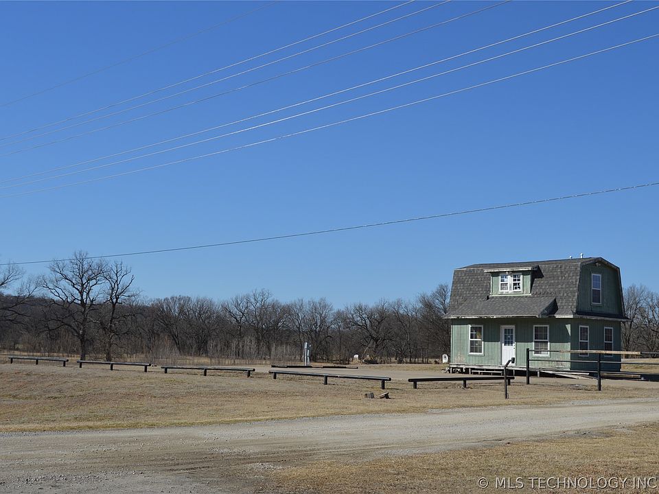 1st image of 266 E Highway Hwy