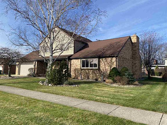 2nd image of 5294 Crestway Dr