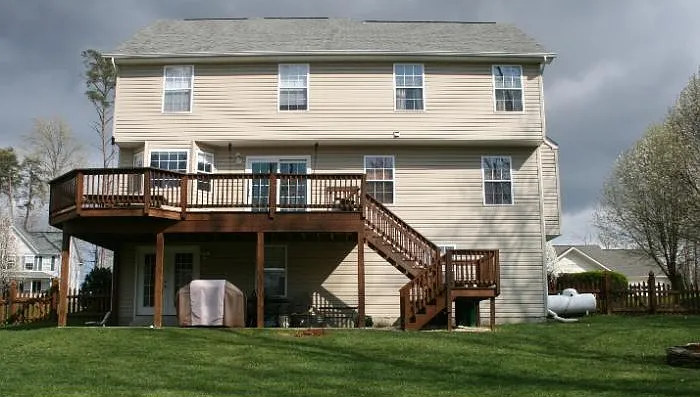 5 bed, 3.5 bath, 3200 sqft, $3,100 — Photo 2
