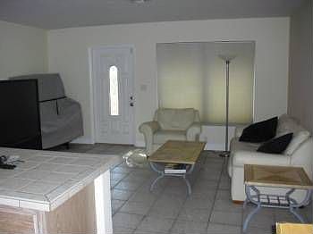 3rd image of 2600 NE 9th Ter