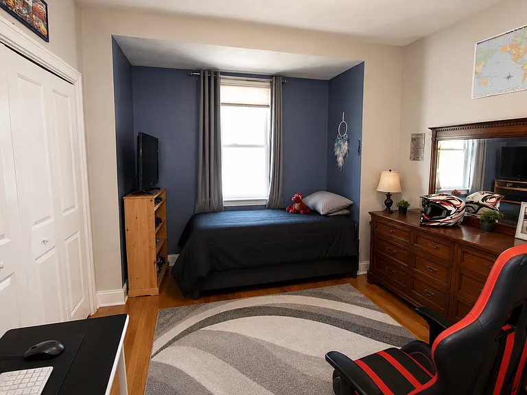 8 Common St #1 — Photo 7