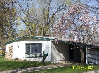 647 N Jay St, Griffith, IN 46319