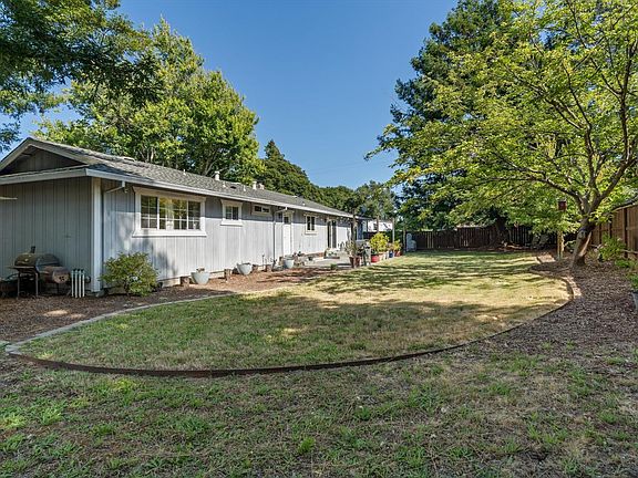2nd image of 3422 Gravenstein Highway S