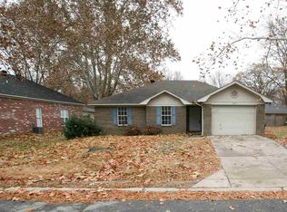 2010 Johnston Ave, Conway, AR 72034