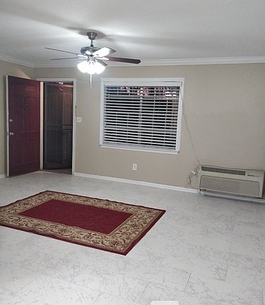 3rd image of 1153G 14th Ave S #1153-G