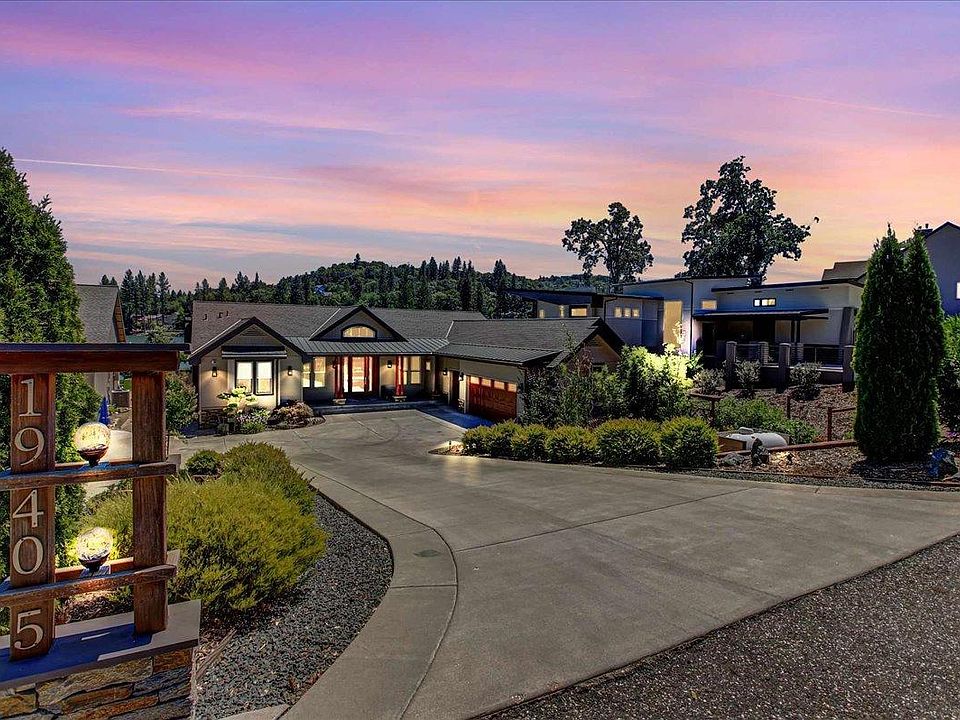 1st image of 19405 Wildflower Dr