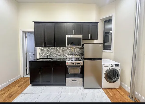 Rented by MADEHOME | media 9