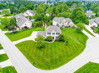 2643 Sandhurst Dr, Lewis Center, OH