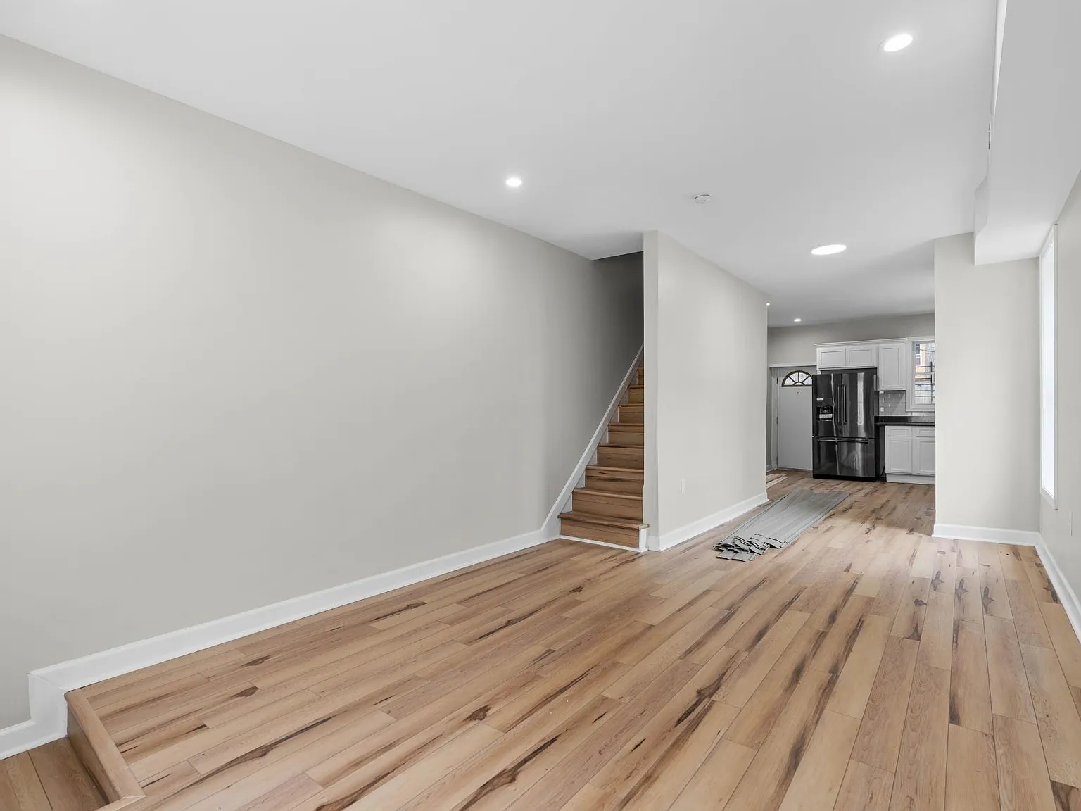 3 bed, 1248 sqft, $1,650 — Photo 3