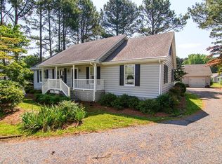 43 Hill St, Onancock, VA 23417