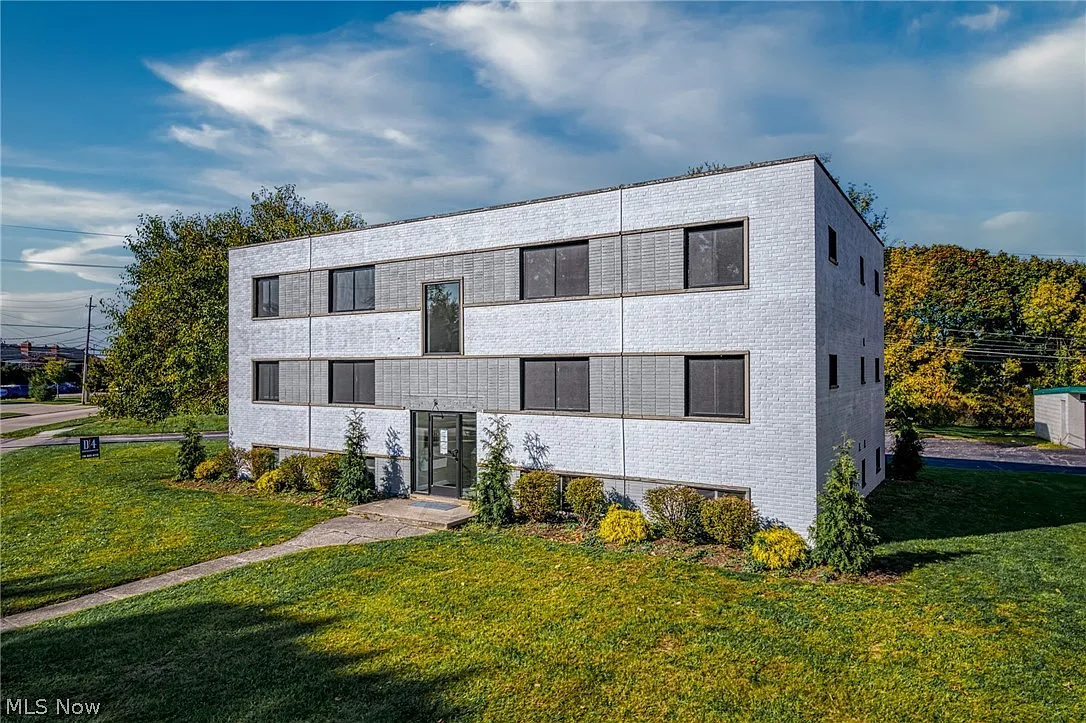 Building Photo - 1673 Southbend Dr #2