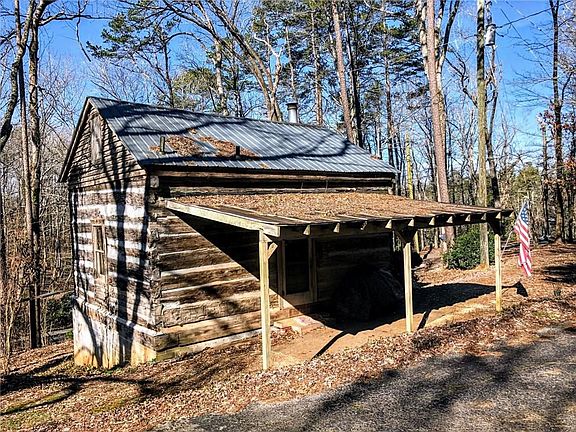 2nd image of 2959 Goble Dr