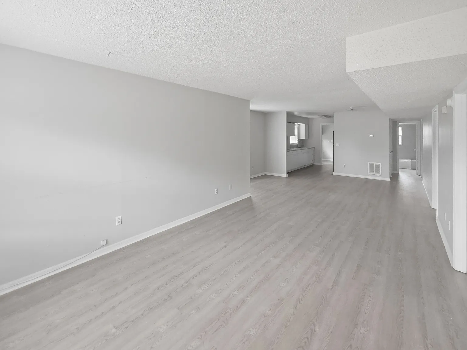 3 bed, 2.0 bath, $1,625 — Photo 2