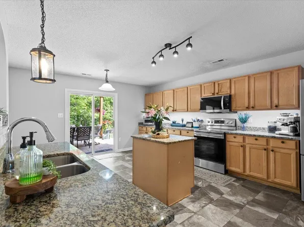 248 Brookhaven Dr, Clayton, NC 27527