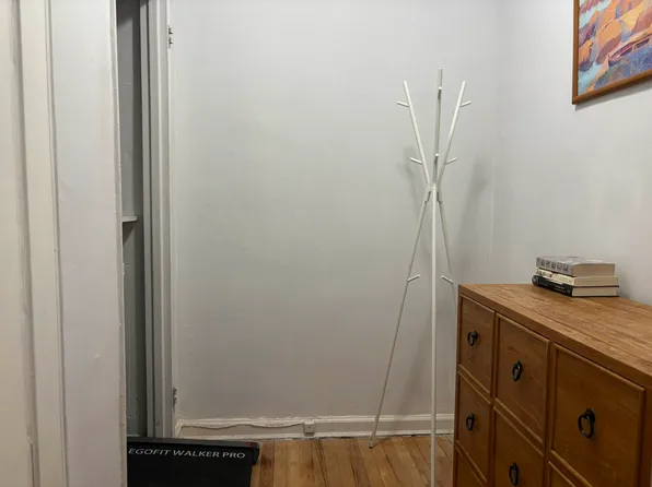 39-20 52nd Street image 11 of 15